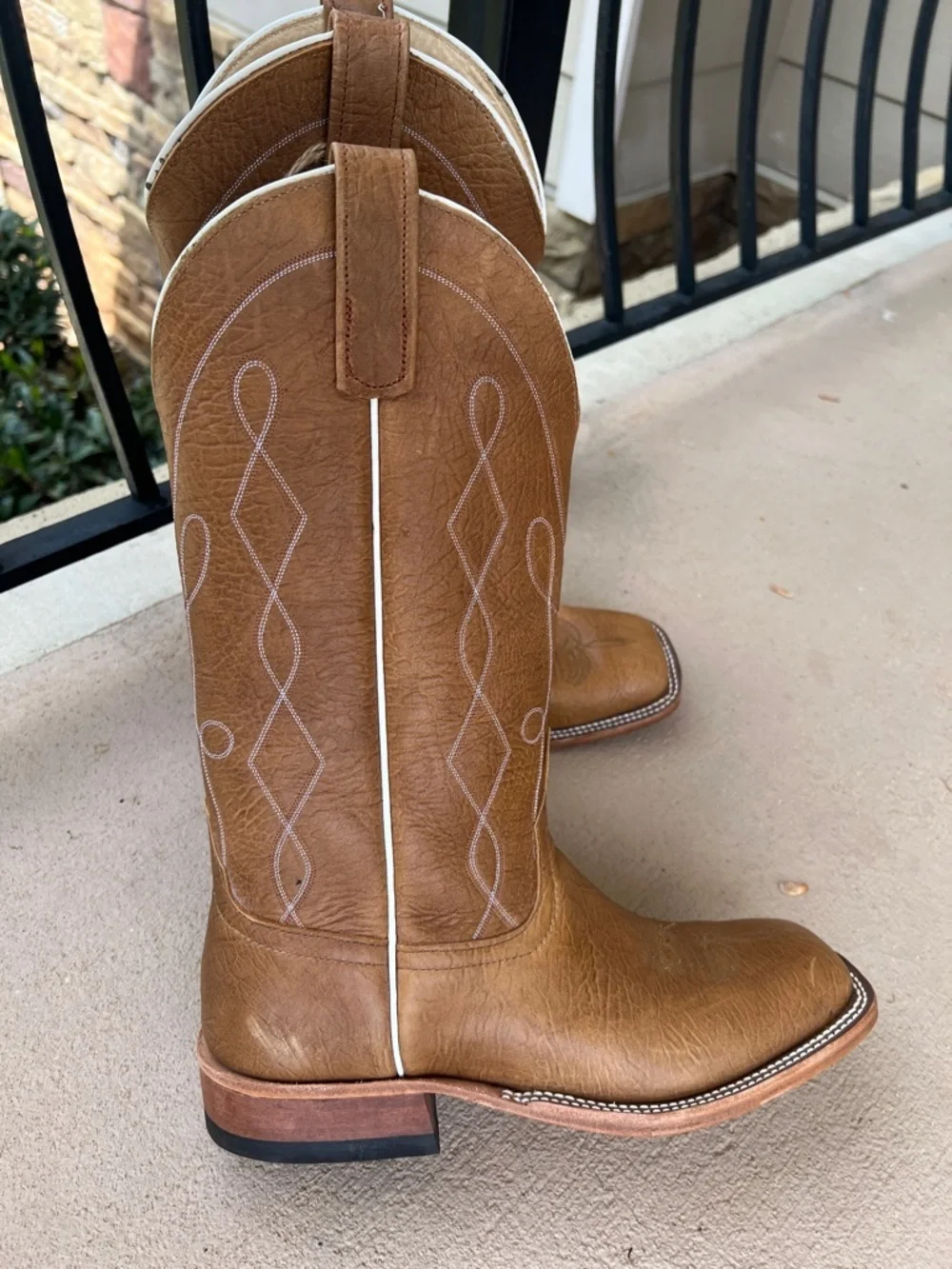 Classic Brown Western Cowboy Boots
